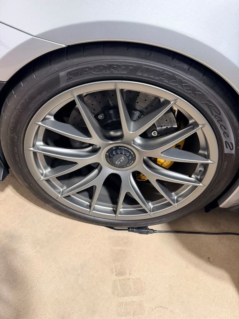 2018 Porsche 911 GT2 RS photograph 1