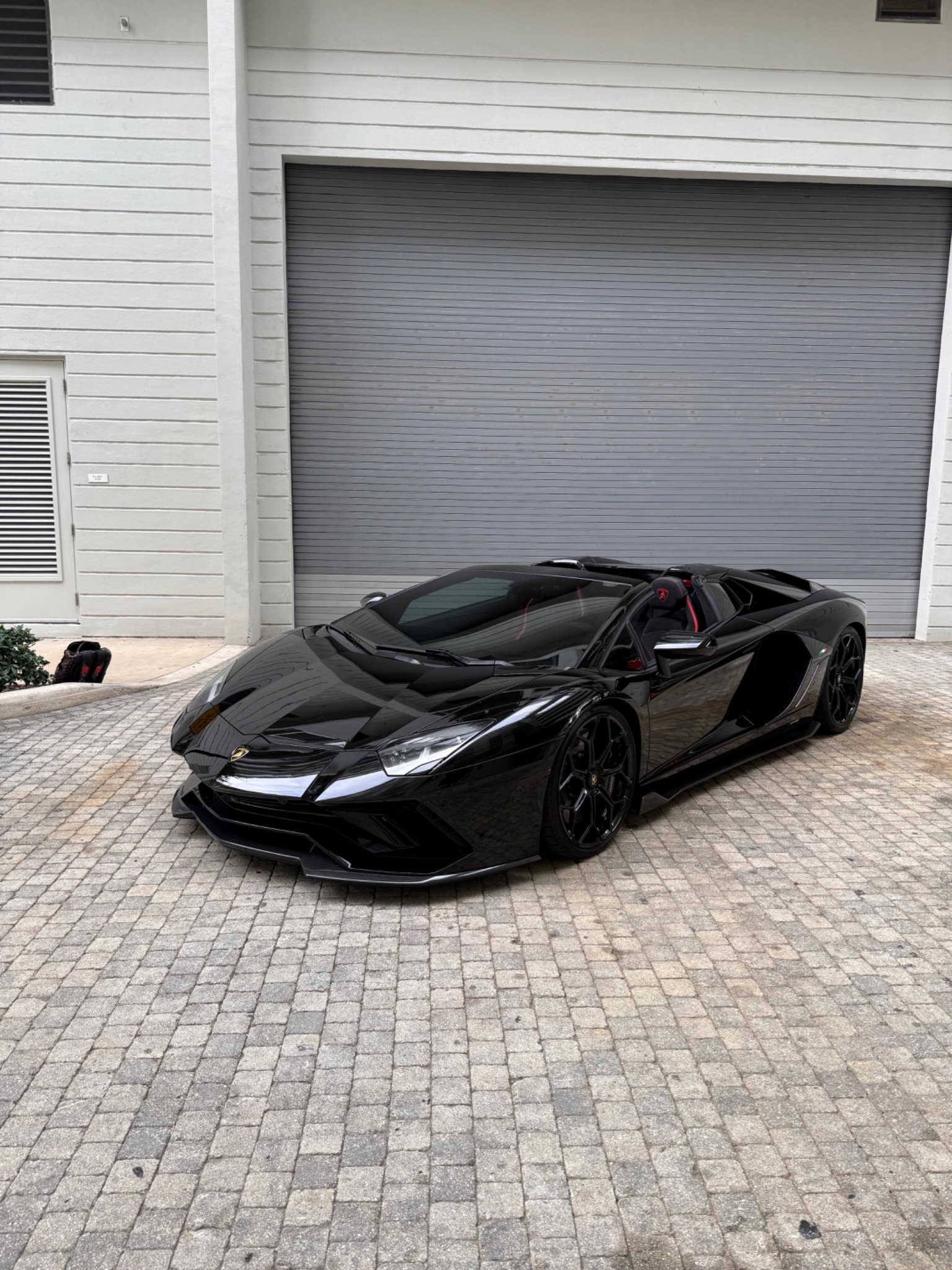 2022 Lamborghini Aventador Ultimae Roadster — gallery photograph 7
