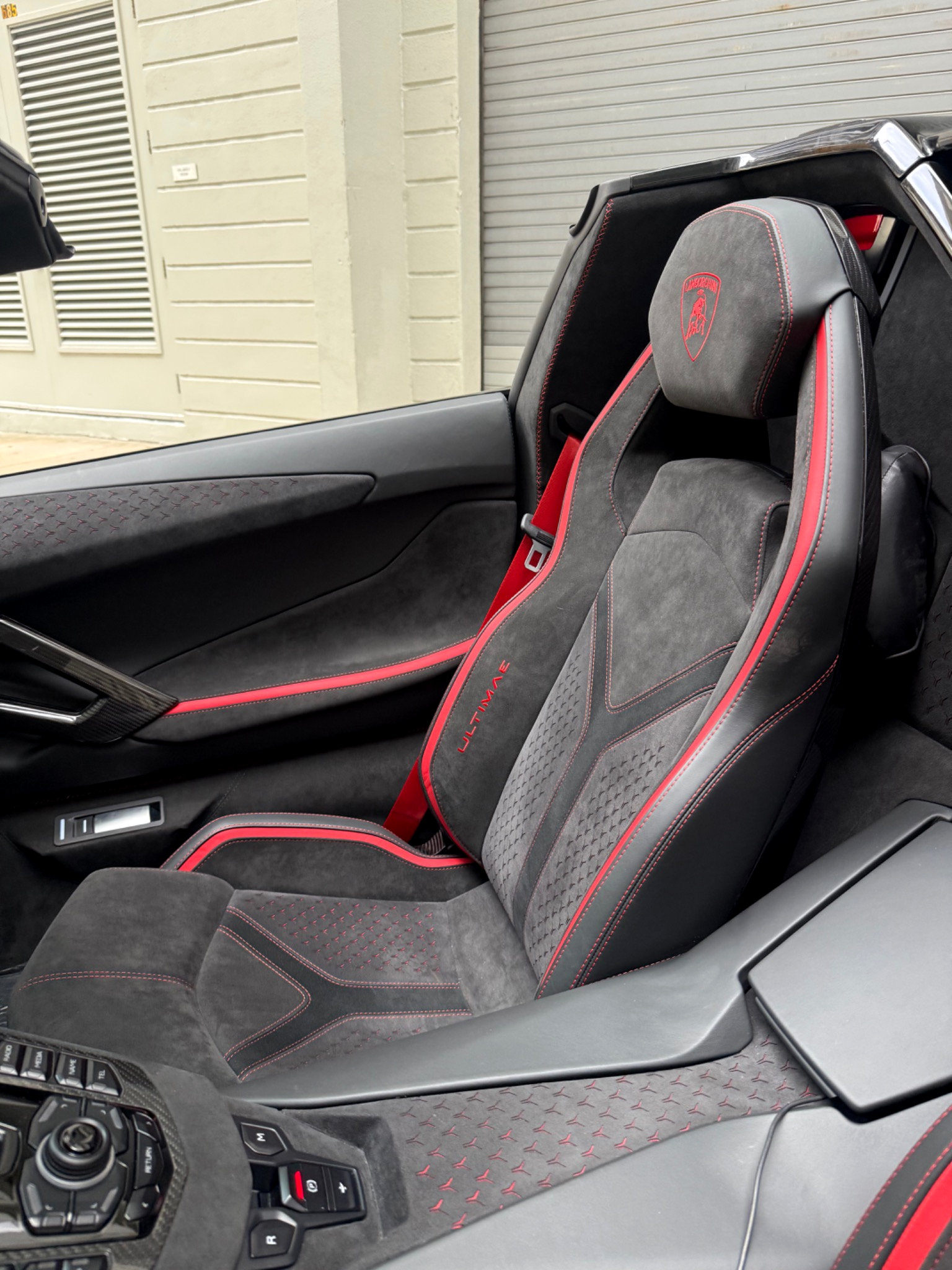 2022 Lamborghini Aventador Ultimae Roadster — gallery photograph 11
