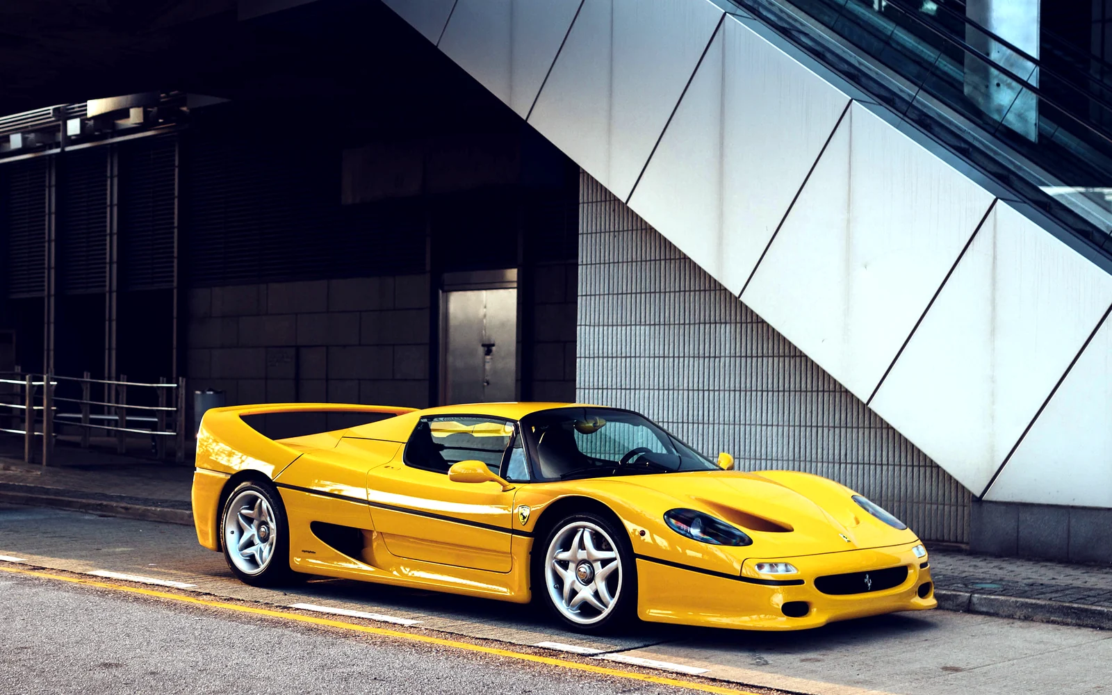 Ferrari F50 selected transaction